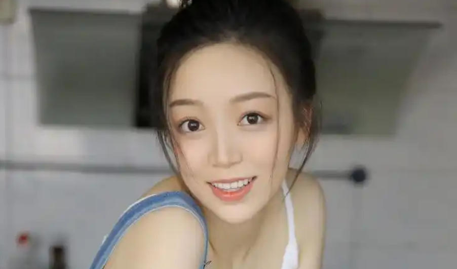 叶子人型工坊有限公司轮播图1